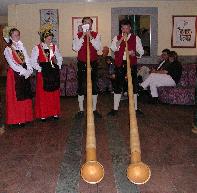 [Sunday 8, welcome cocktail ]